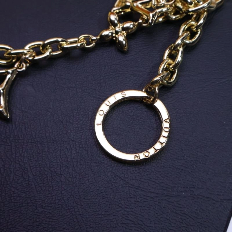Louis Vuitton Chains Functional 262702
