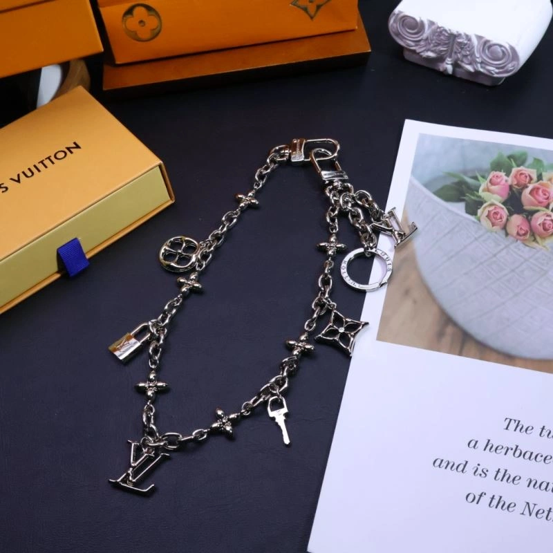 Contemporary Louis Vuitton Chains 262701