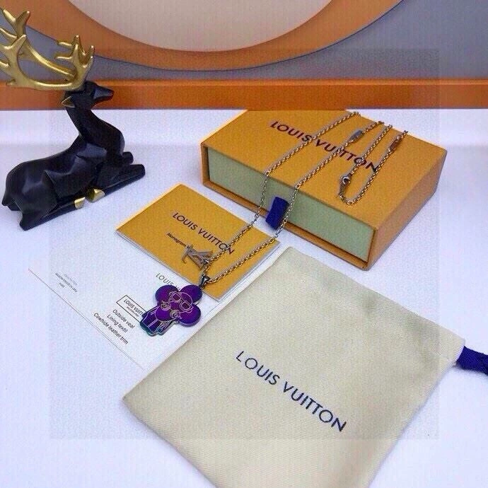 Louis Vuitton Chains OnTrend 262699