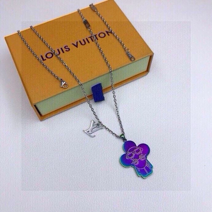 Louis Vuitton Chains OnTrend 262699