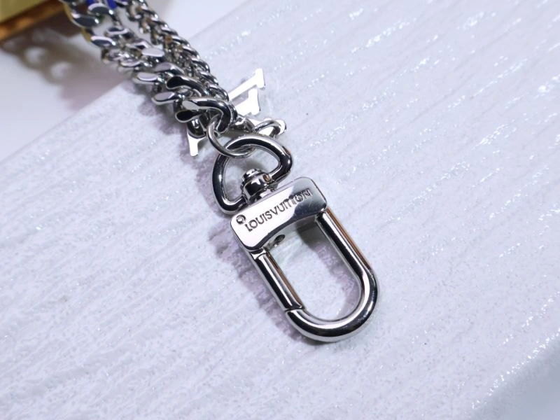 Louis Vuitton Chains Trendy 262698