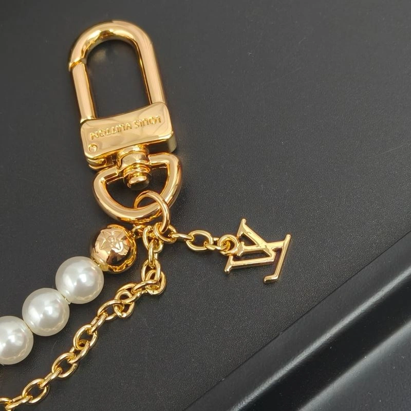 Louis Vuitton Chains Sporty 262688