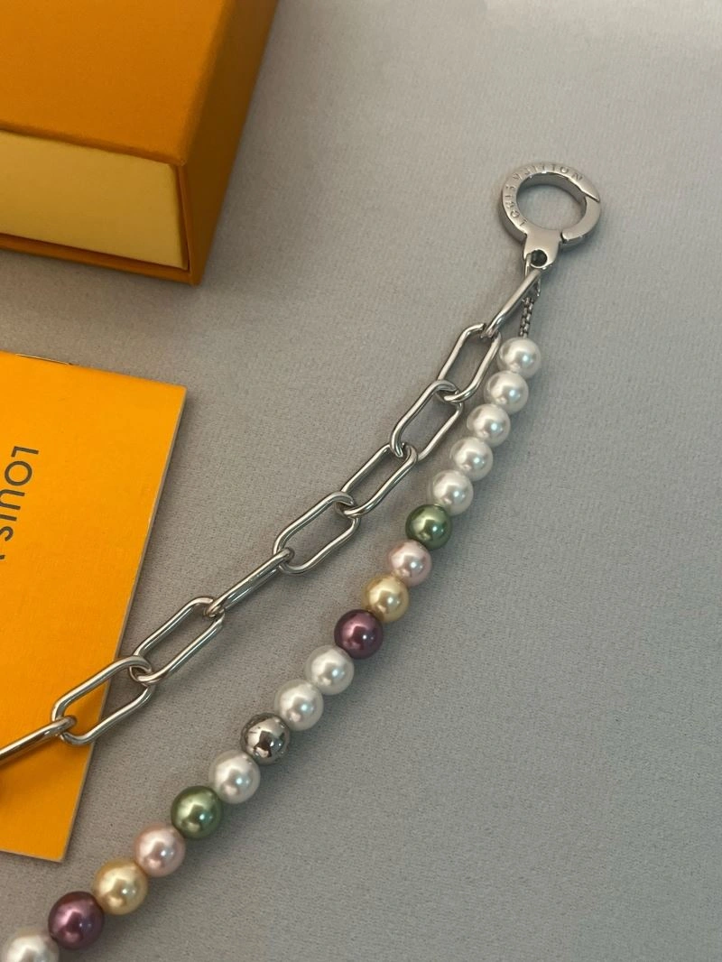 AllSeason Louis Vuitton Chains 262681