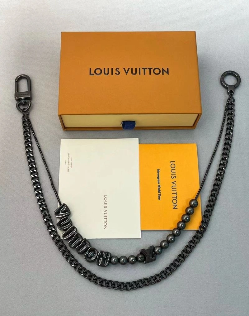 Comfortable Louis Vuitton Chains 262682