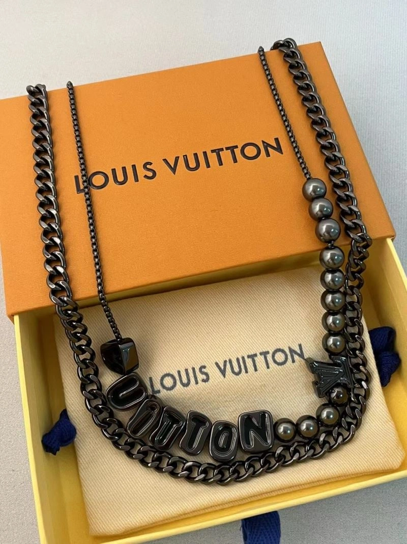 Comfortable Louis Vuitton Chains 262682