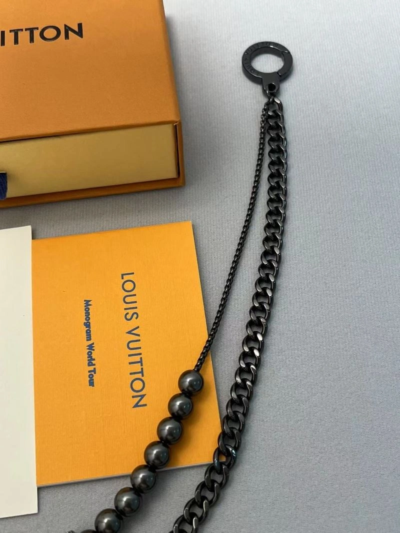 Comfortable Louis Vuitton Chains 262682