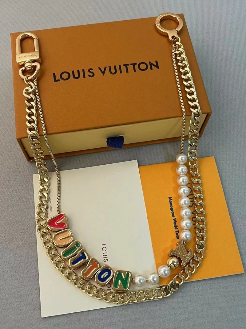 EasyMatch Louis Vuitton Chains 262678