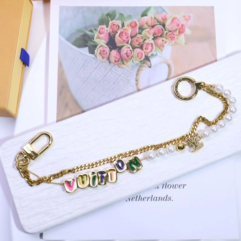 Practical Louis Vuitton Chains 262677
