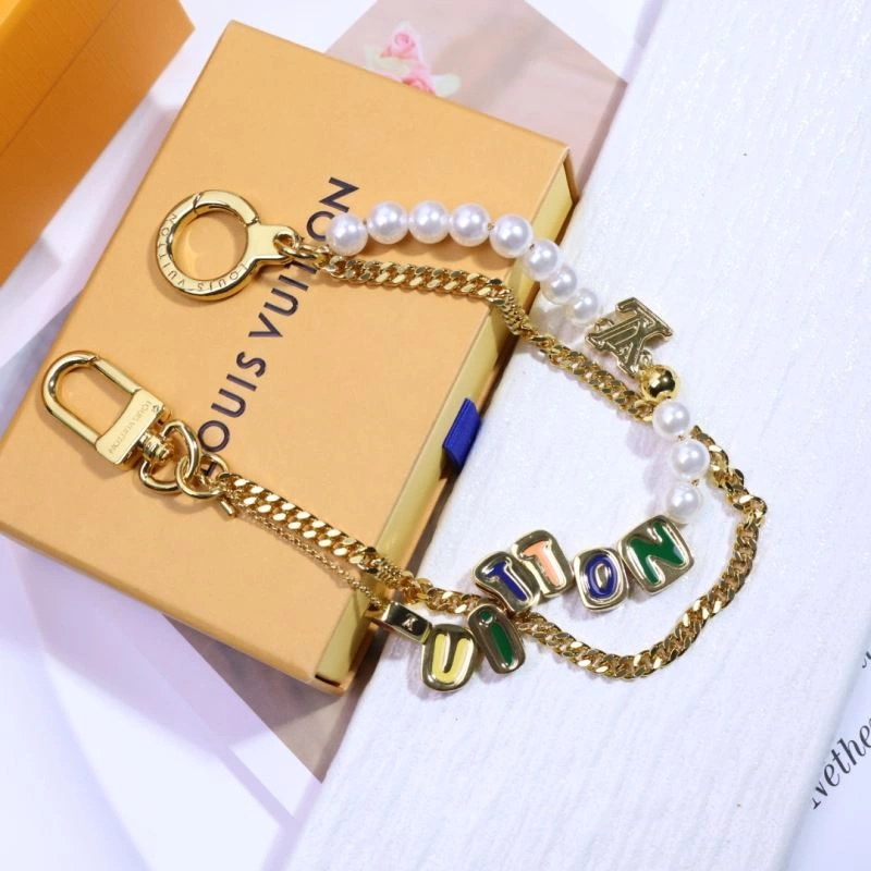Practical Louis Vuitton Chains 262677