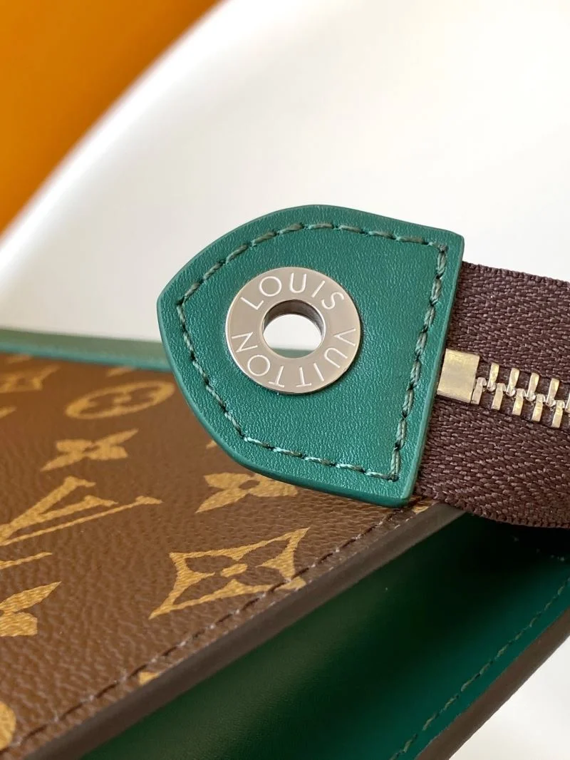 Louis Vuitton Clutch Bags Casual 43348