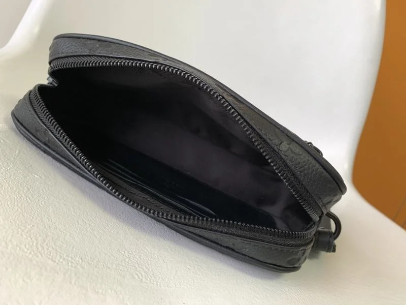 Louis Vuitton Clutch Bags Reliable 42909