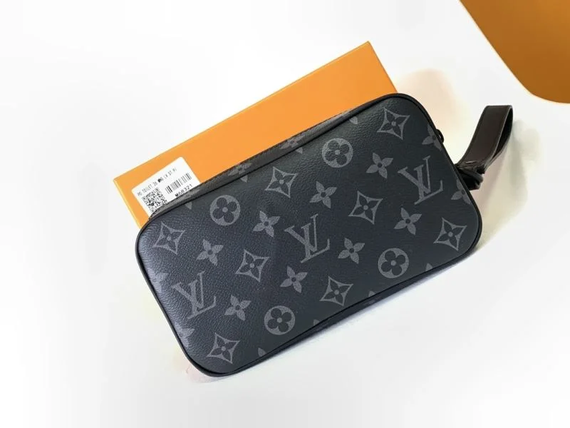 MultiPurpose Louis Vuitton Clutch Bags 42911