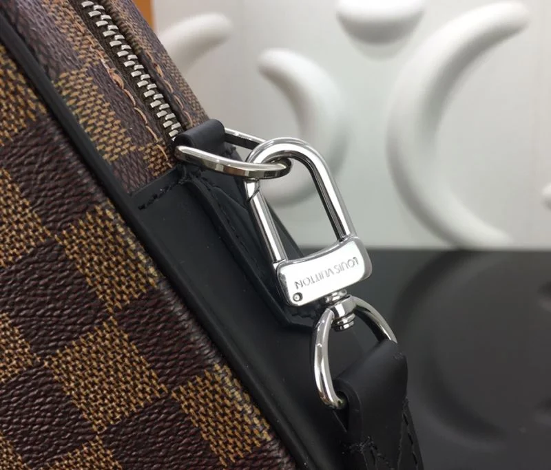 Durable Louis Vuitton Clutch Bags 41625