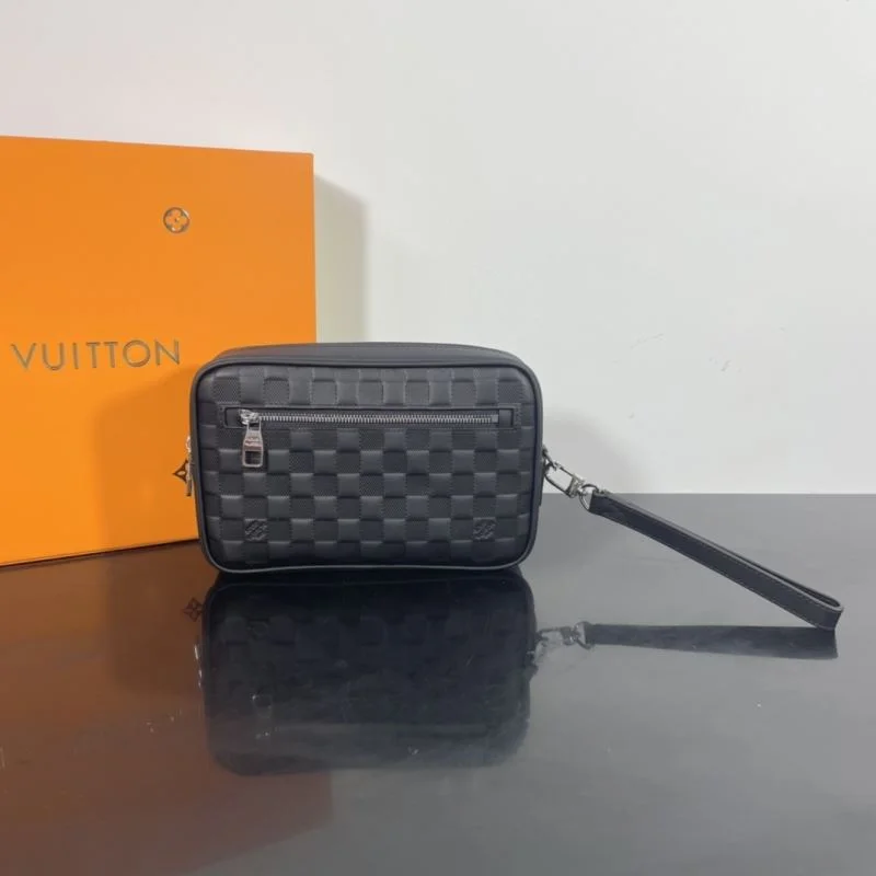 Breathable Louis Vuitton Clutch Bags 41622