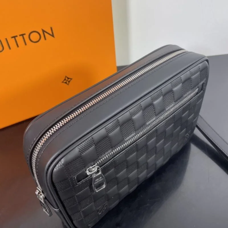 Breathable Louis Vuitton Clutch Bags 41622