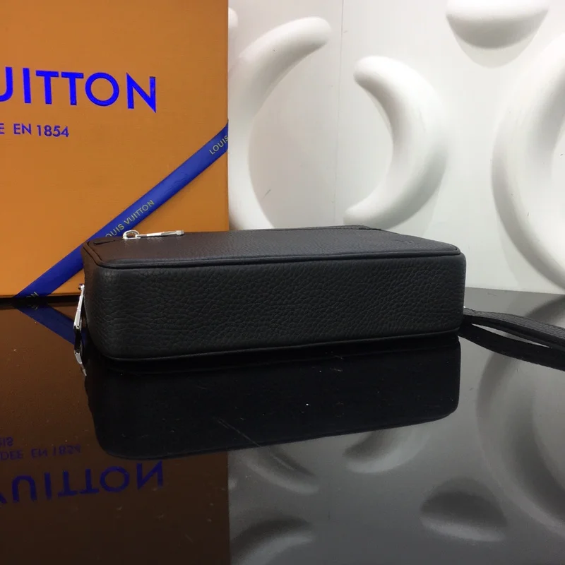 Louis Vuitton Clutch Bags Popular 41621