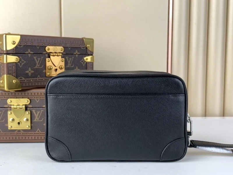 Louis Vuitton Clutch Bags Vibrant 40580
