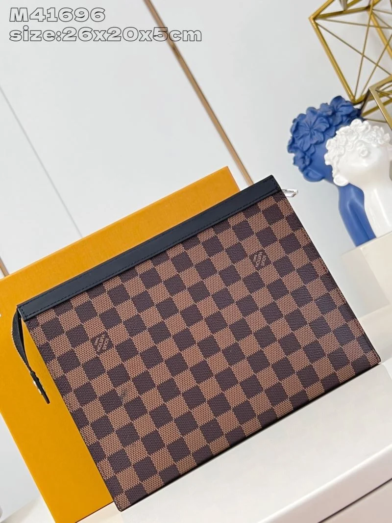 RelaxedFit Louis Vuitton Clutch Bags 40591