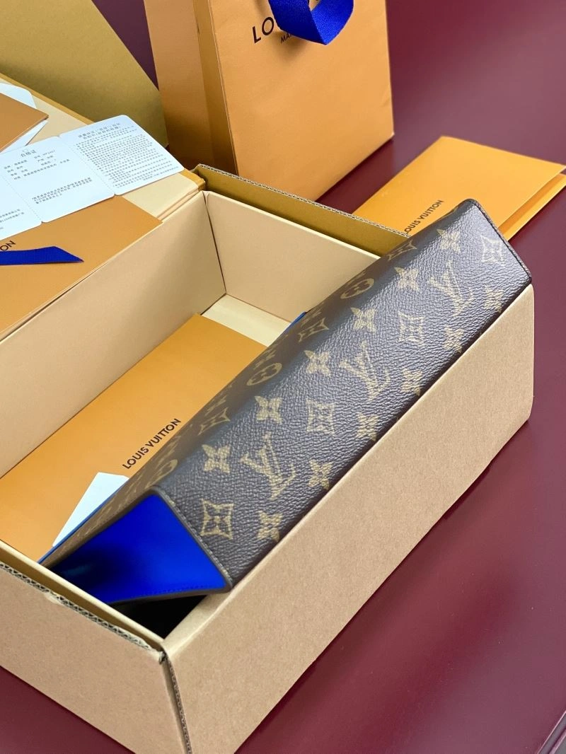 Versatile Louis Vuitton Clutch Bags 57332