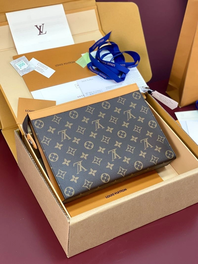 RelaxedFit Louis Vuitton Clutch Bags 57329