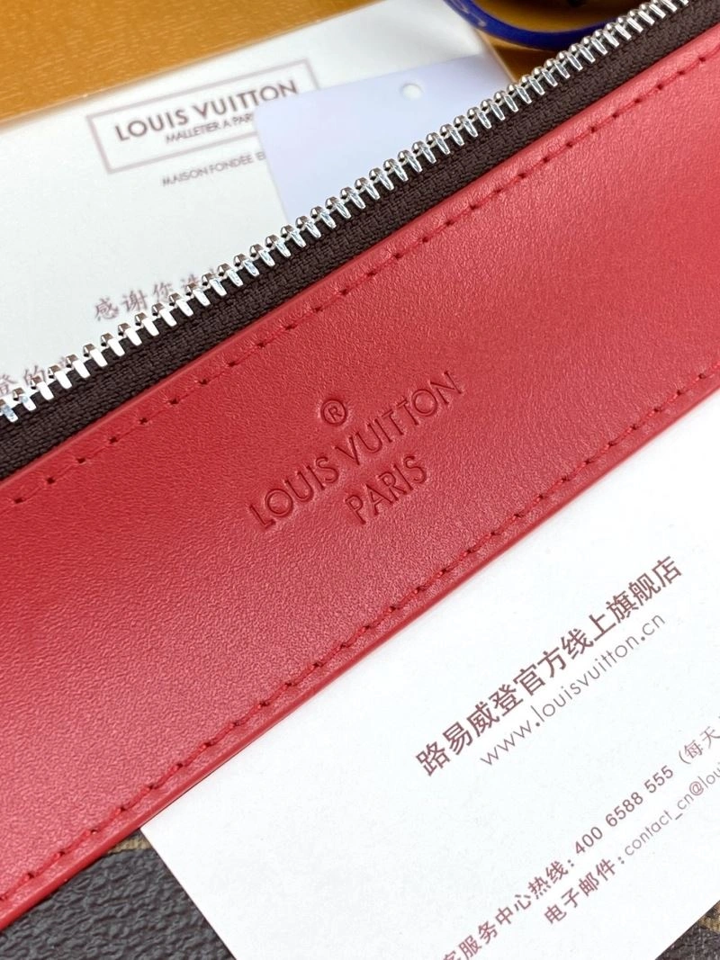 OdorResistant Louis Vuitton Clutch Bags 57328
