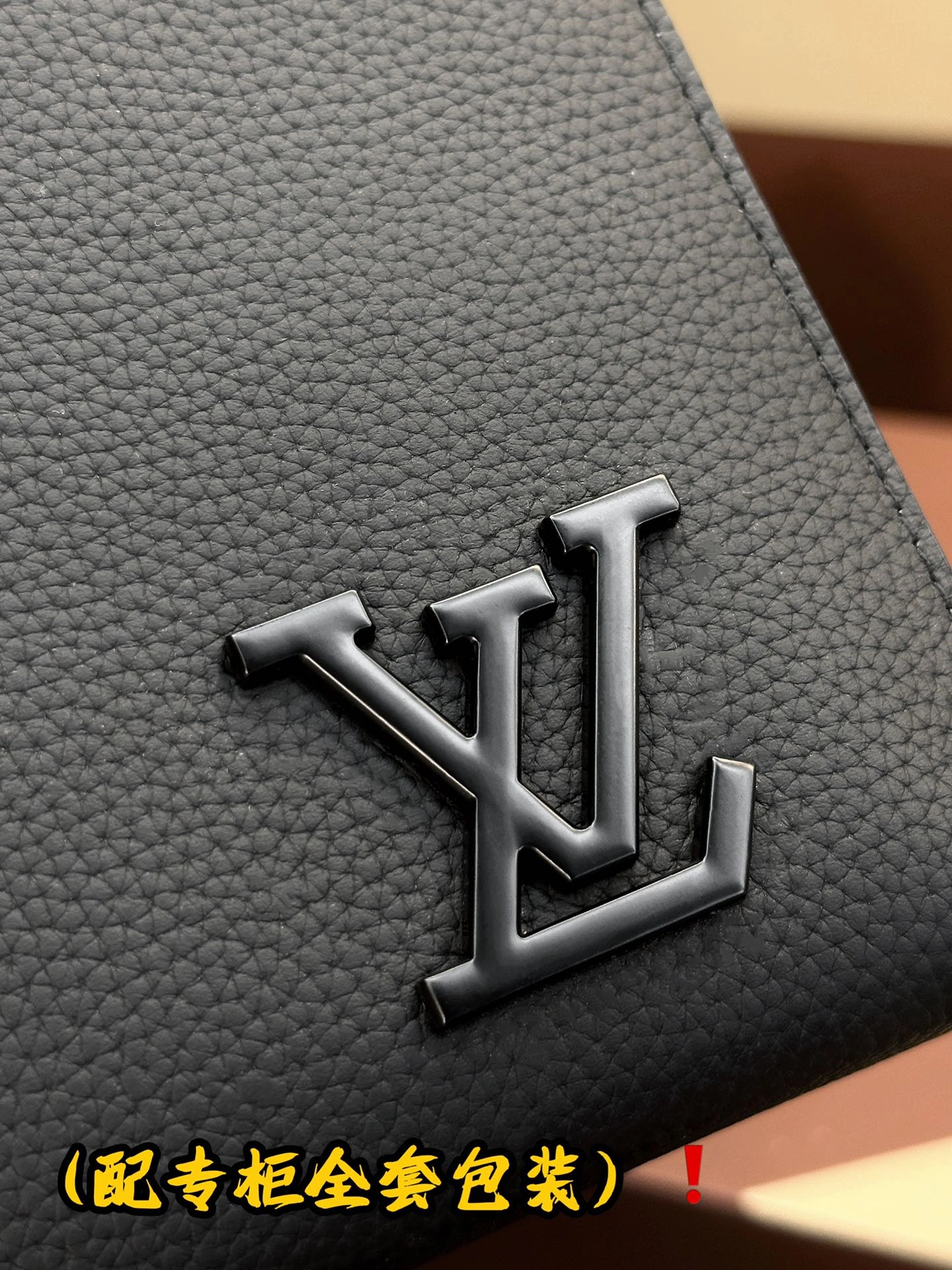 Louis Vuitton Clutch Bags Supportive 56369
