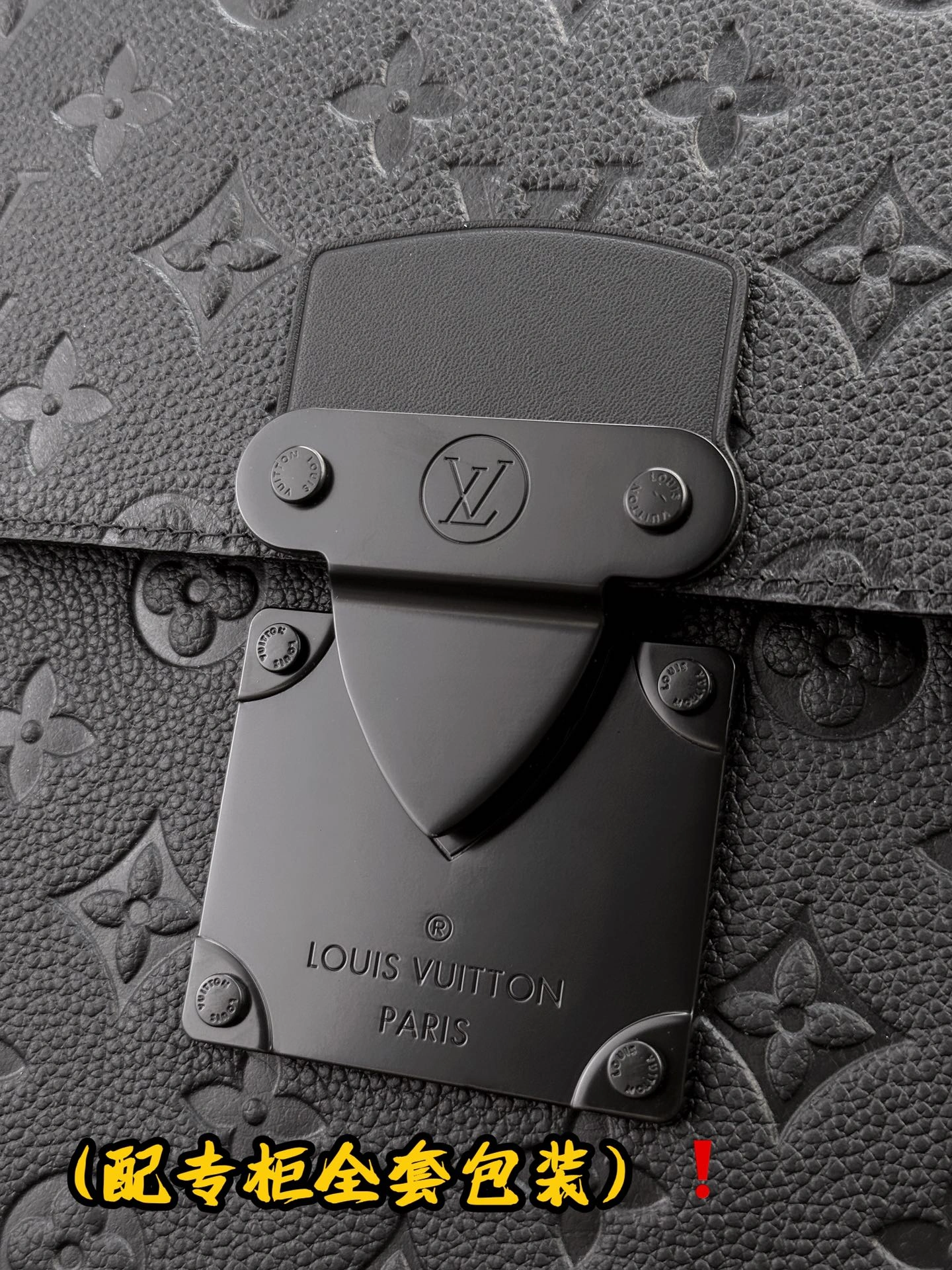 Louis Vuitton Clutch Bags TravelReady 56367