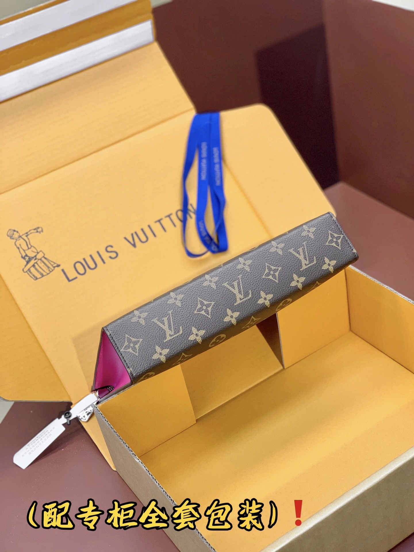 EasyMatch Louis Vuitton Clutch Bags 56353