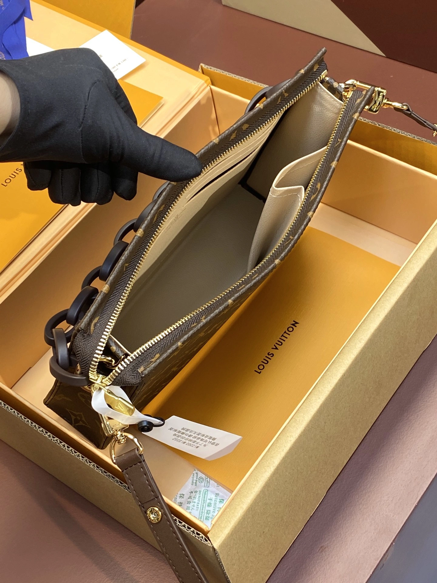 Louis Vuitton Clutch Bags Reliable 56351