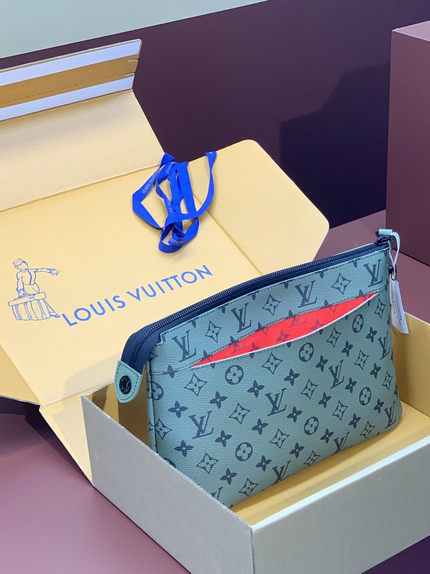 Louis Vuitton Clutch Bags TimelessDesign 56386