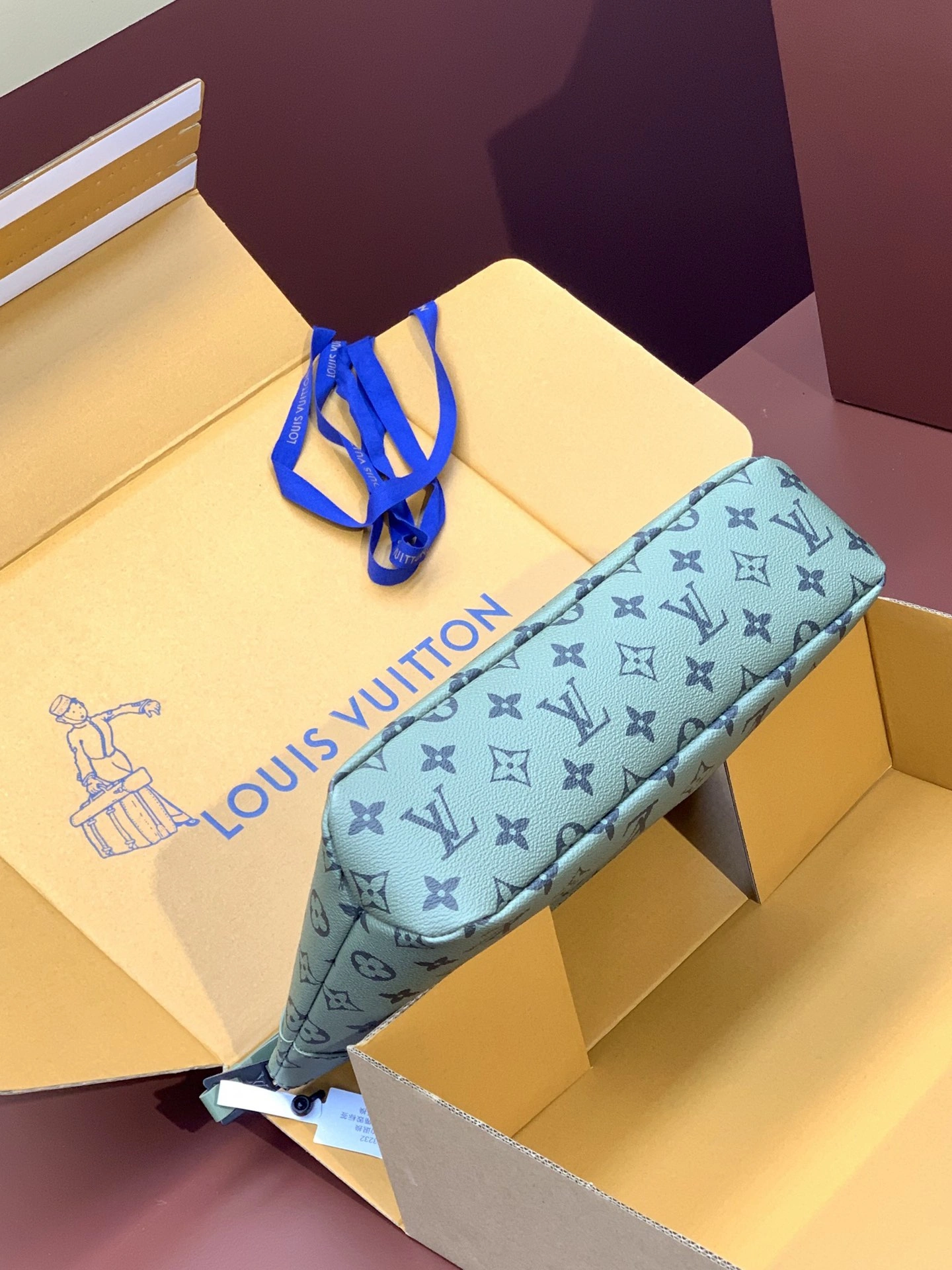 Louis Vuitton Clutch Bags TimelessDesign 56386