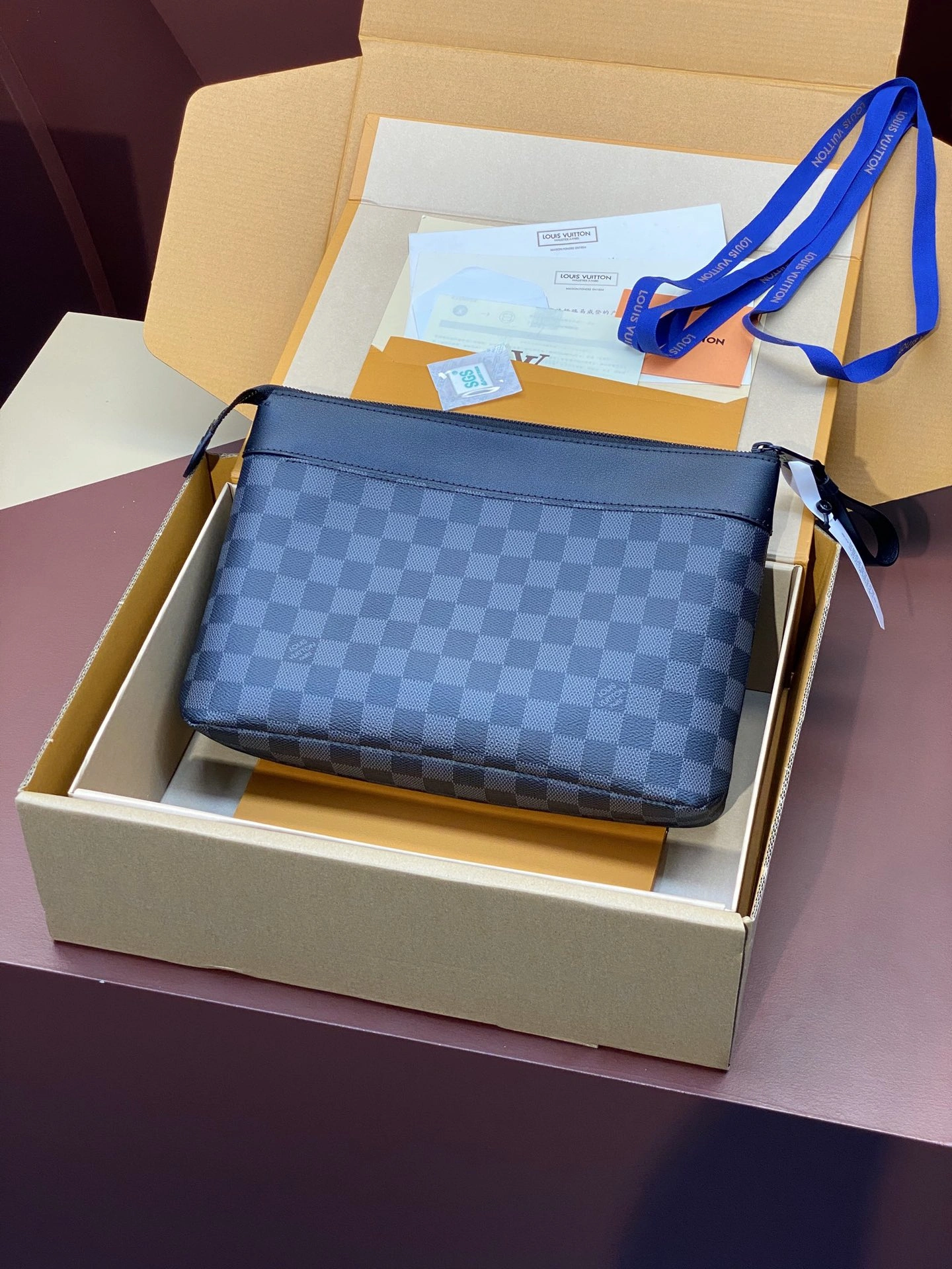 Louis Vuitton Clutch Bags Packable 56343