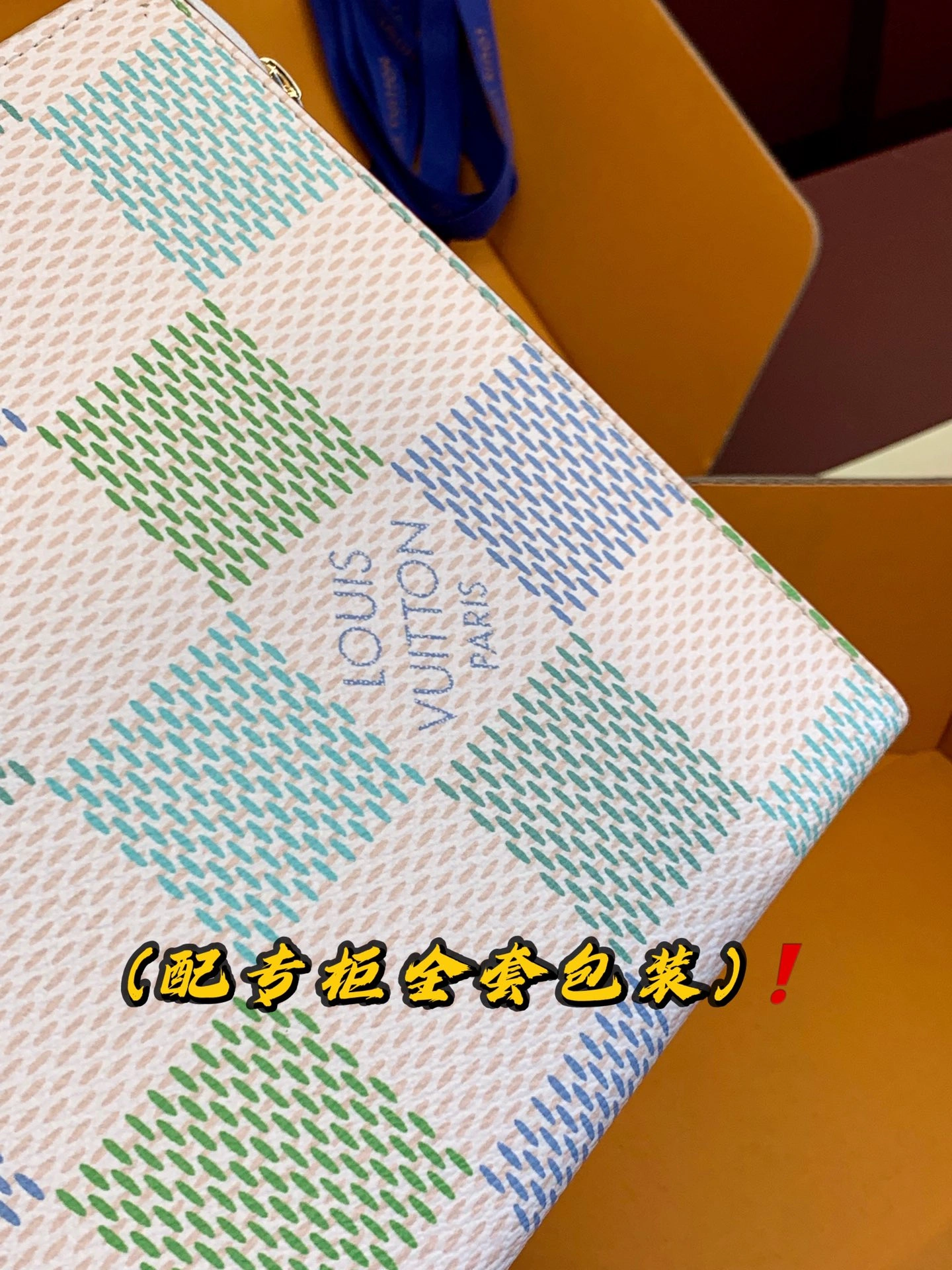 Louis Vuitton Clutch Bags Modern 56381