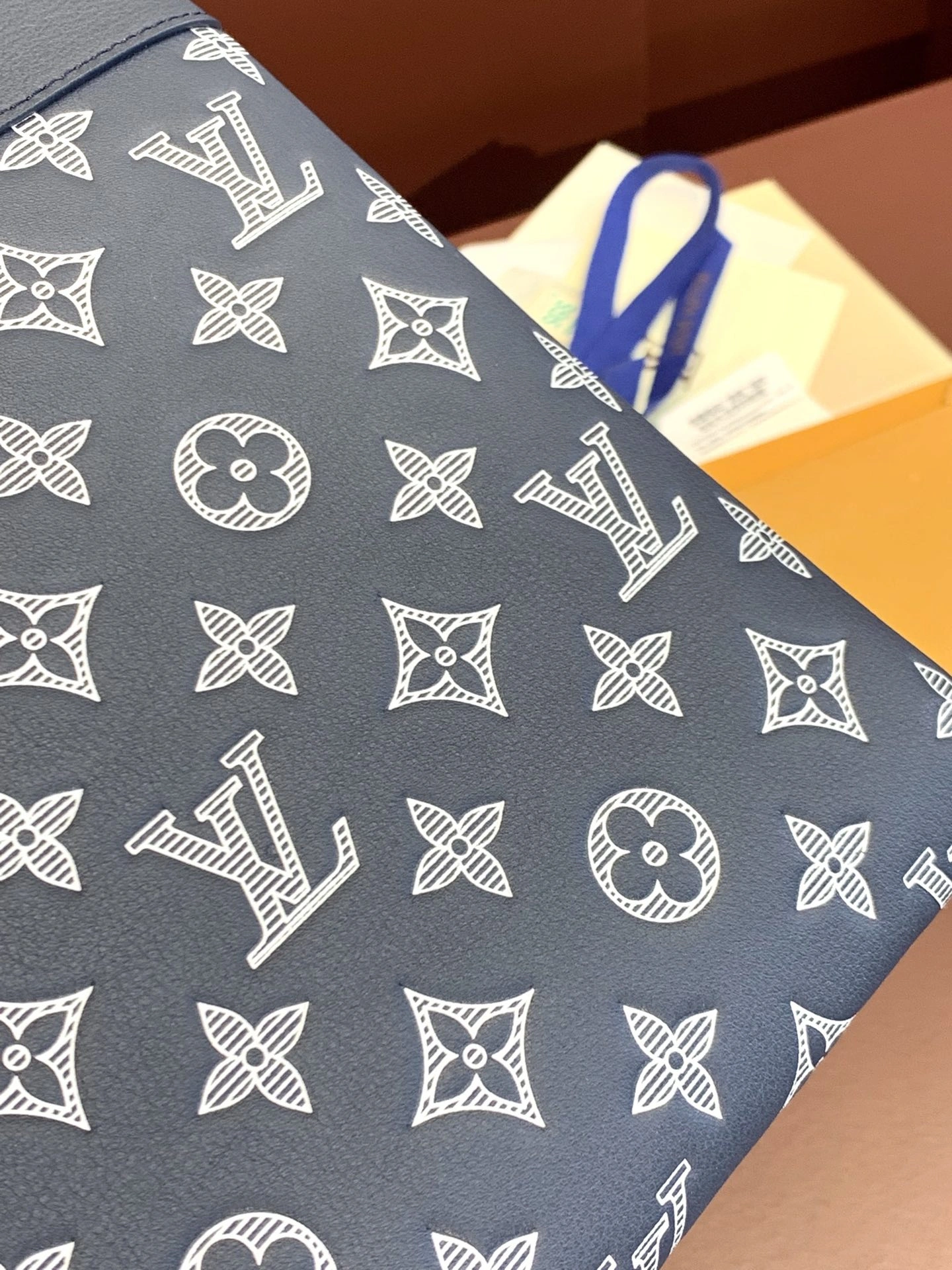 Elegant Louis Vuitton Clutch Bags 56338