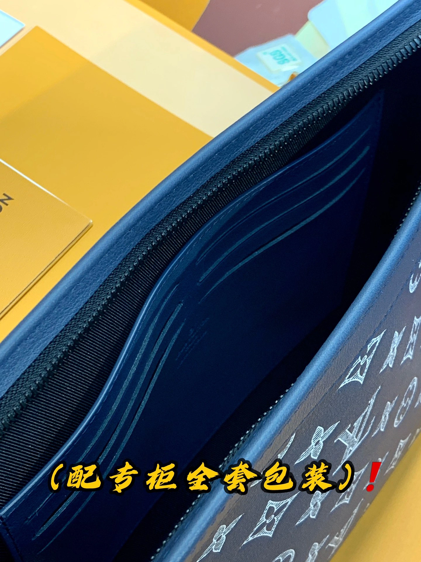 Lightweight Louis Vuitton Clutch Bags 56337