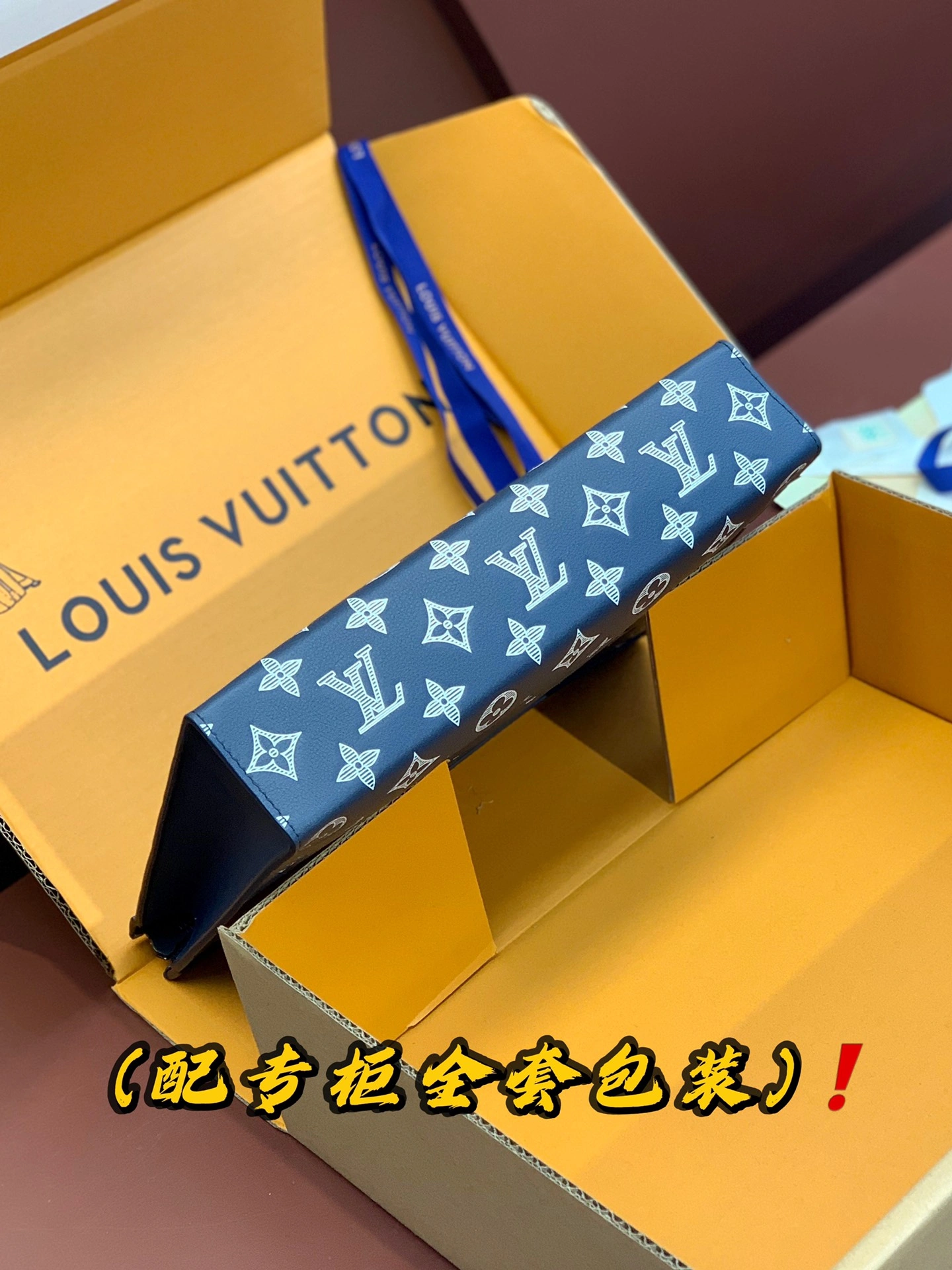 Lightweight Louis Vuitton Clutch Bags 56337