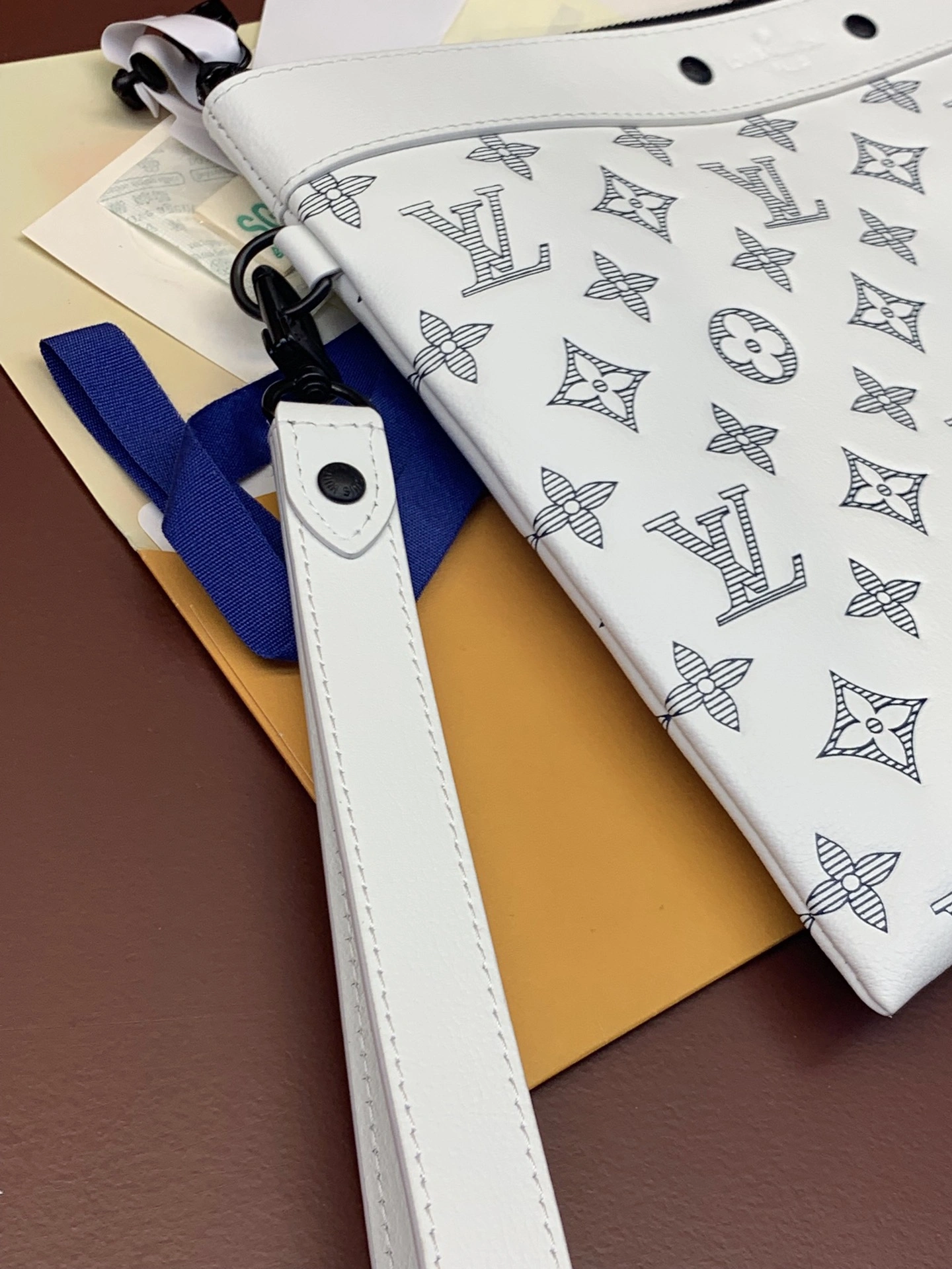 AllSeason Louis Vuitton Clutch Bags 56346