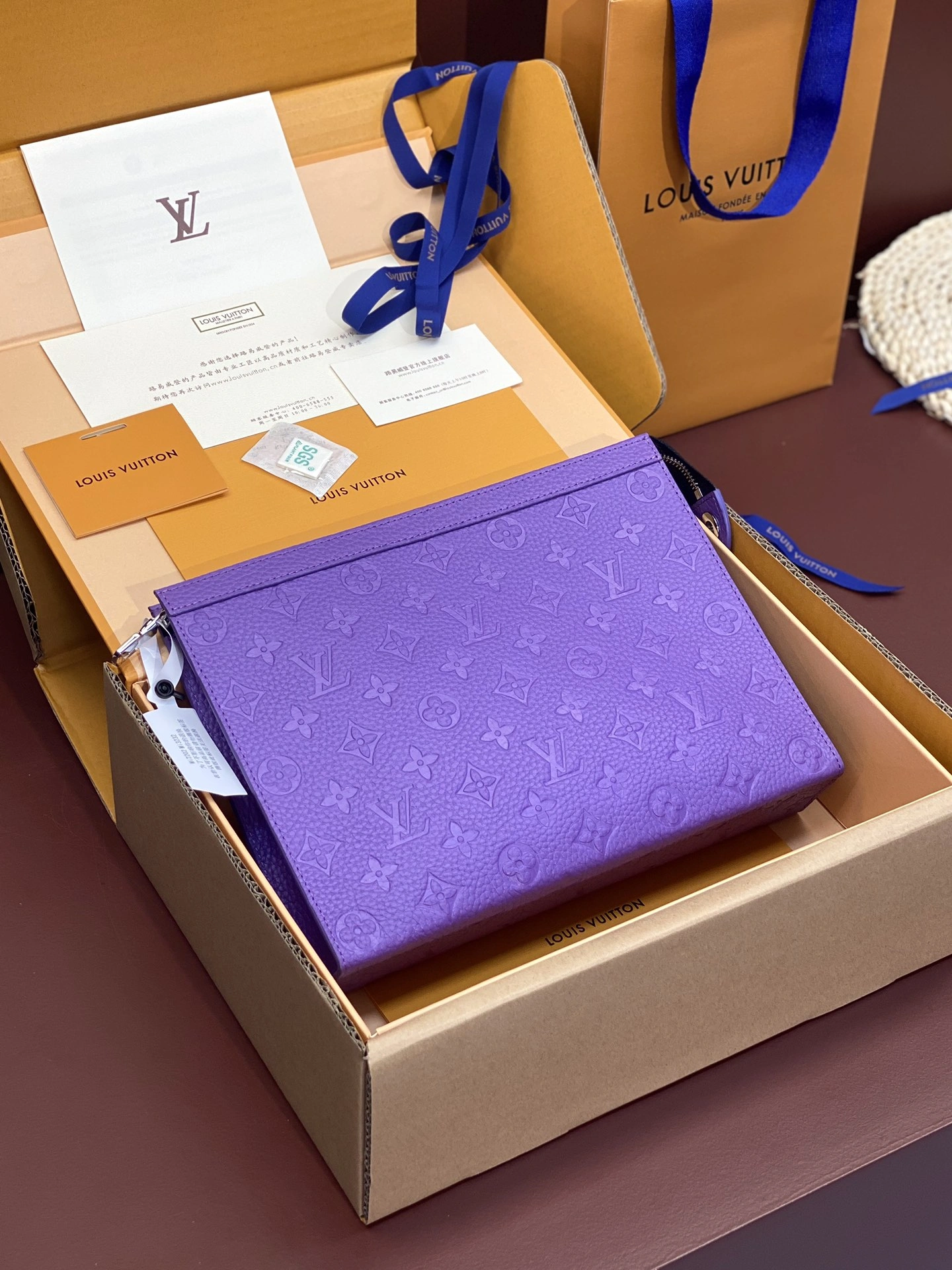 Louis Vuitton Clutch Bags Fashionable 56342