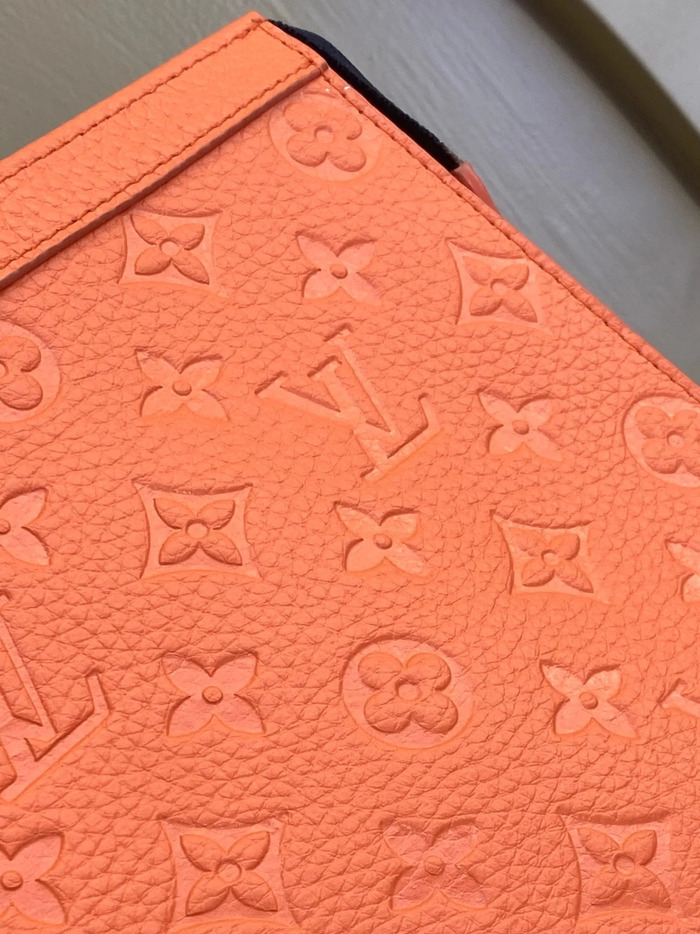 Louis Vuitton Clutch Bags Contemporary 56331