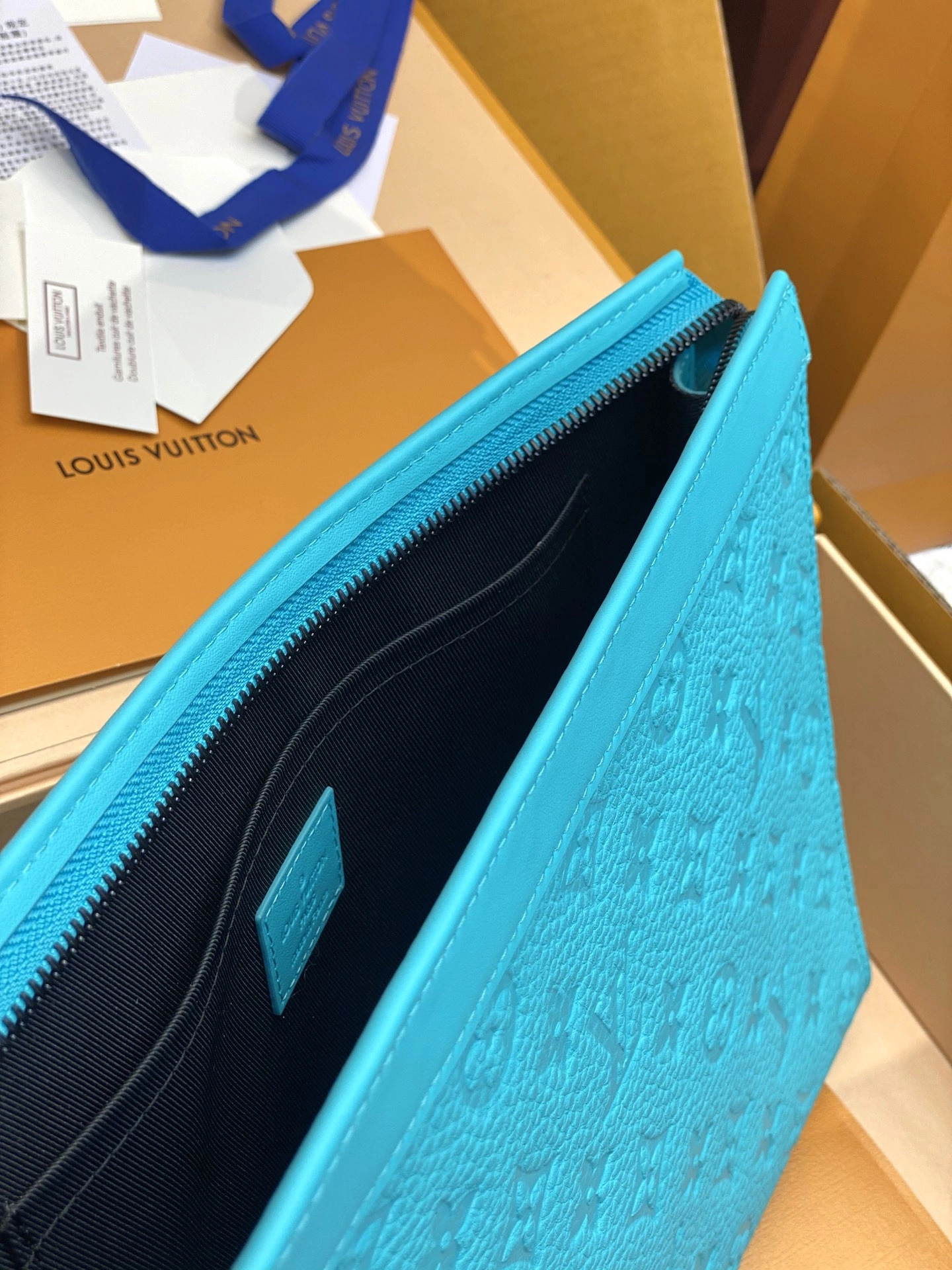Louis Vuitton Clutch Bags Reliable 56389