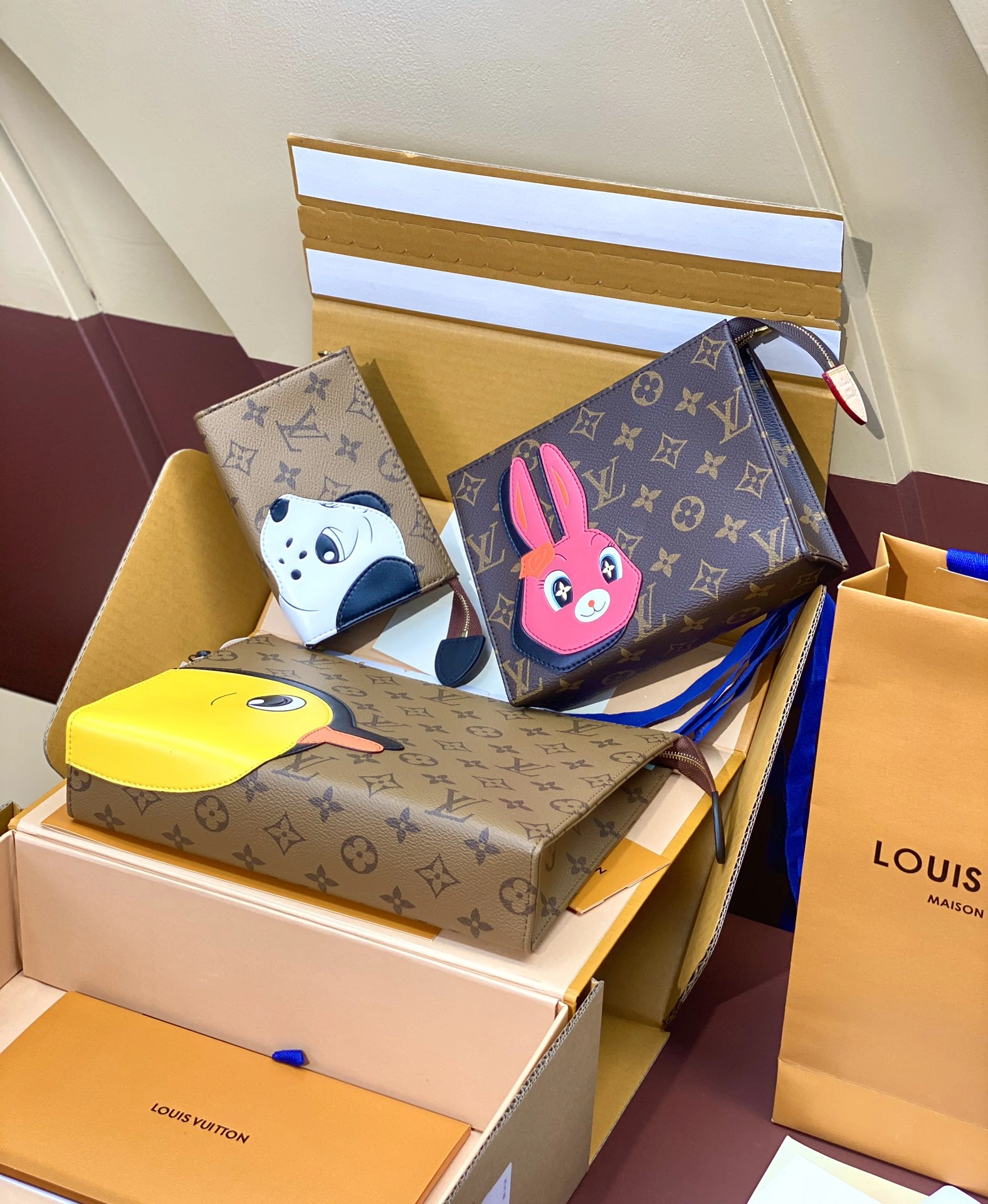 Louis Vuitton Clutch Bags ComfortFit 56404