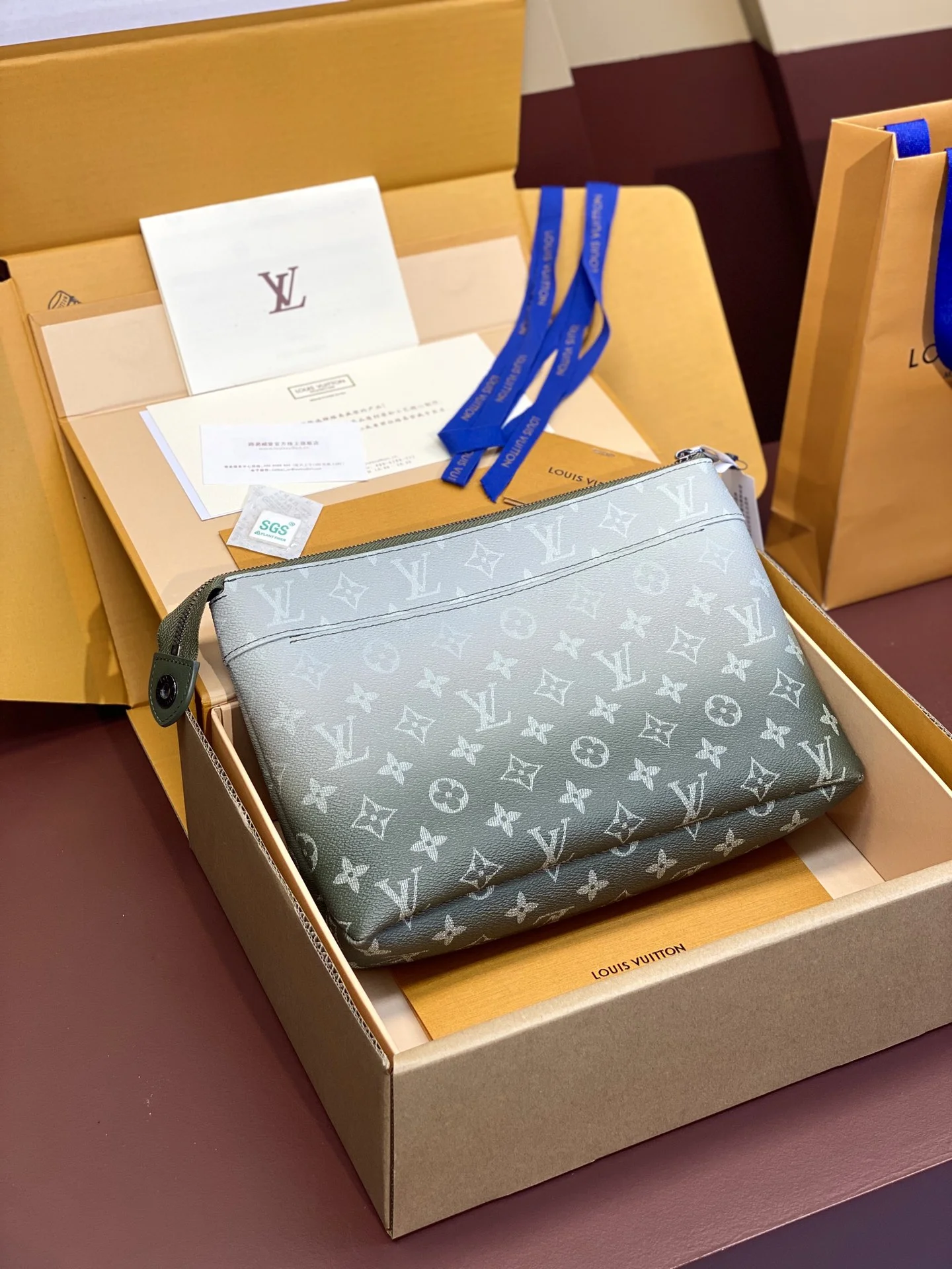 Lightweight Louis Vuitton Clutch Bags 56314