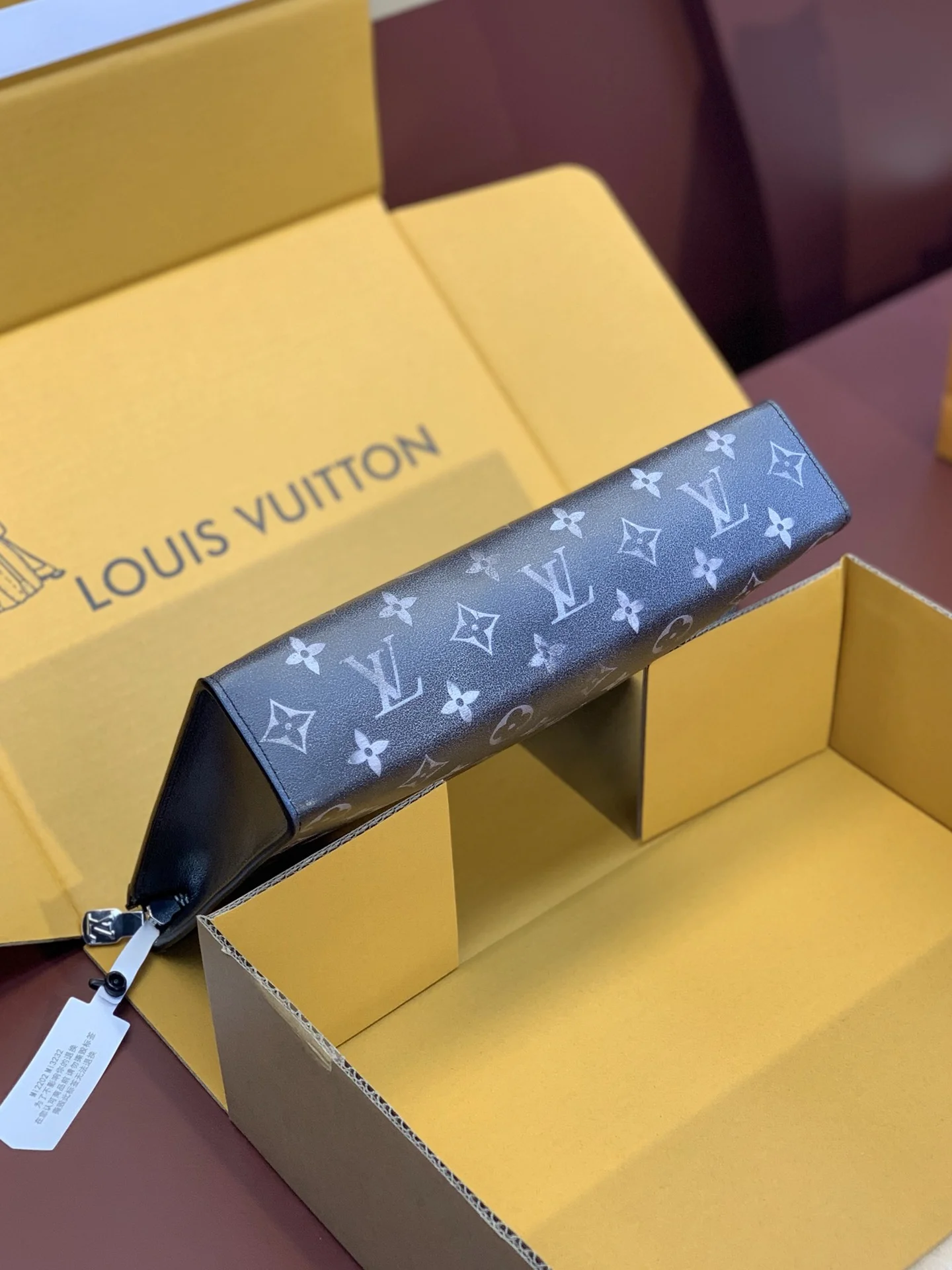 ZeroBulk Louis Vuitton Clutch Bags 56313