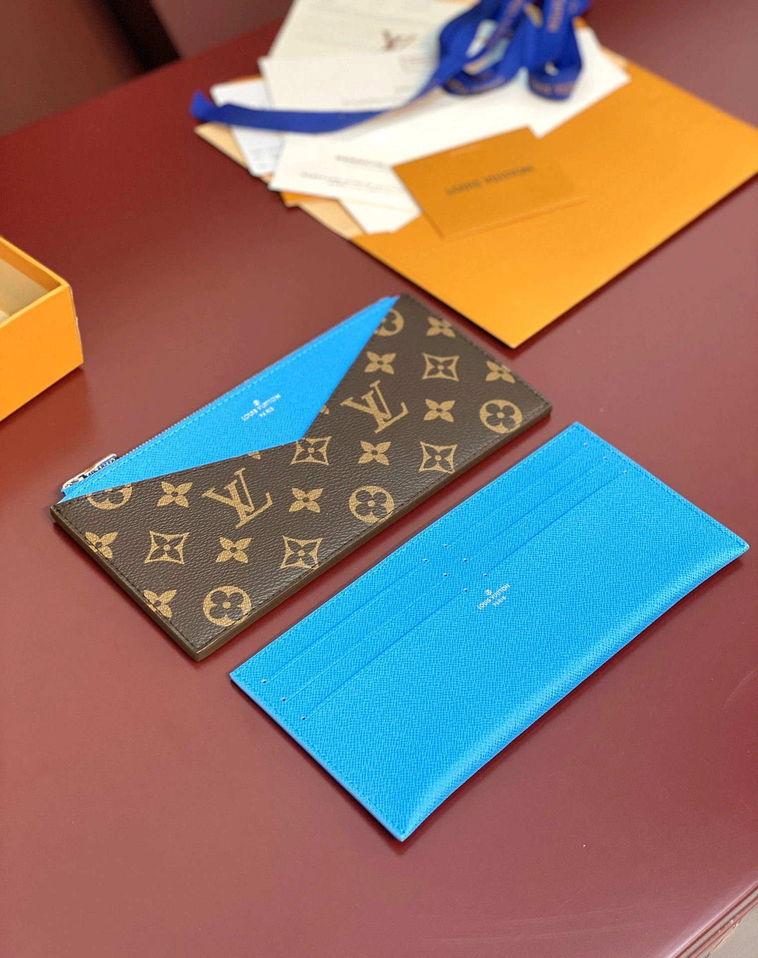 Minimalist Louis Vuitton Clutch Bags 56348