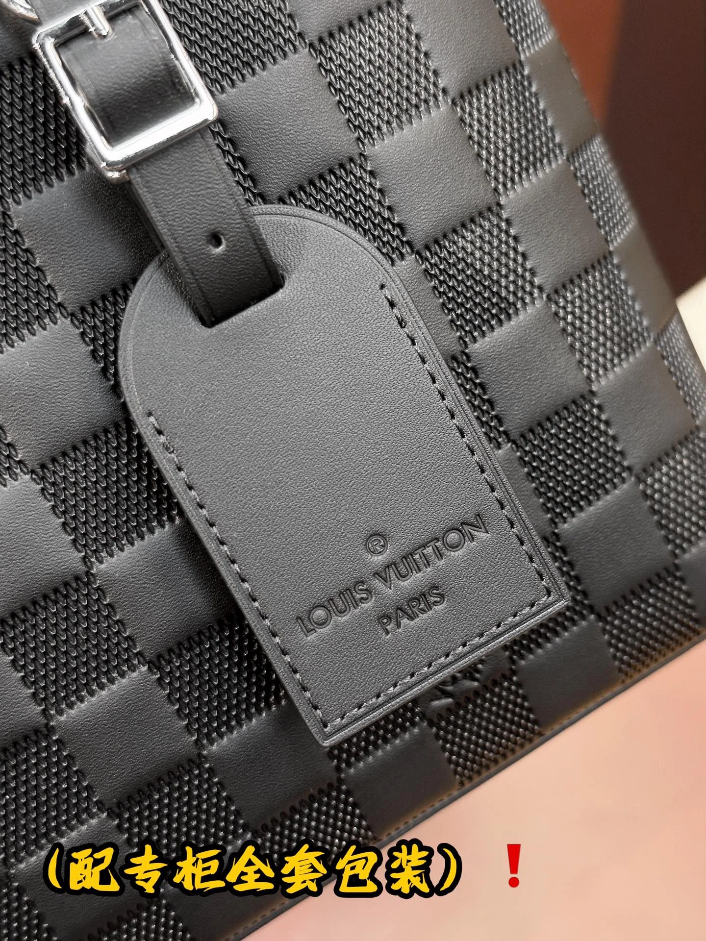 Breathable Louis Vuitton Clutch Bags 56310