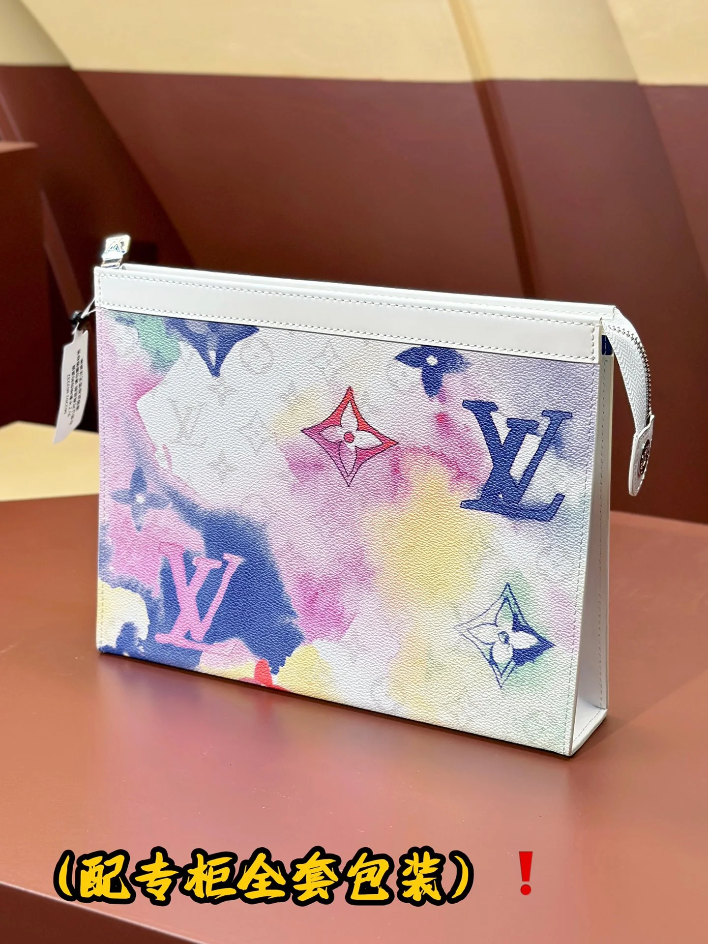 Louis Vuitton Clutch Bags Sustainable 56301