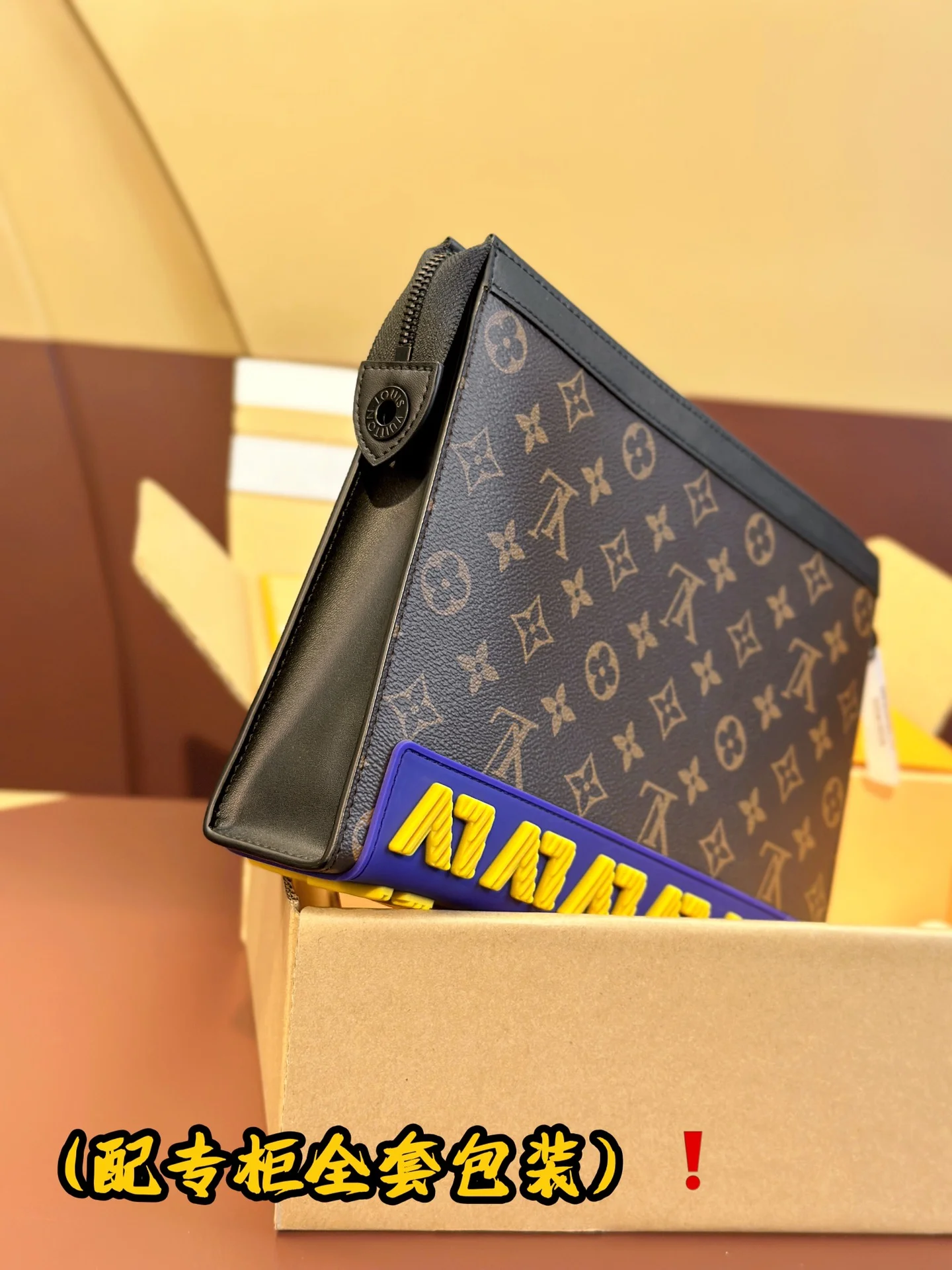 Louis Vuitton Clutch Bags Comfortable 56322