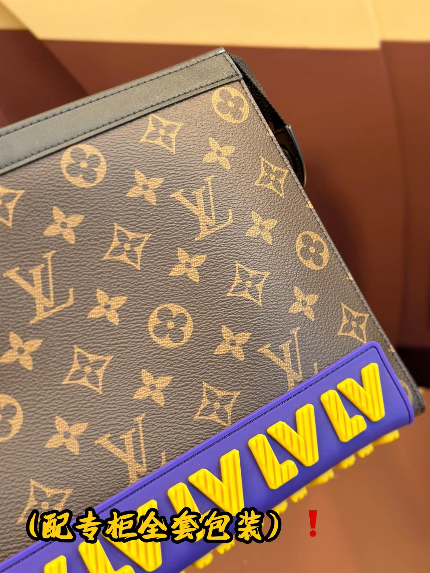 Louis Vuitton Clutch Bags Comfortable 56322