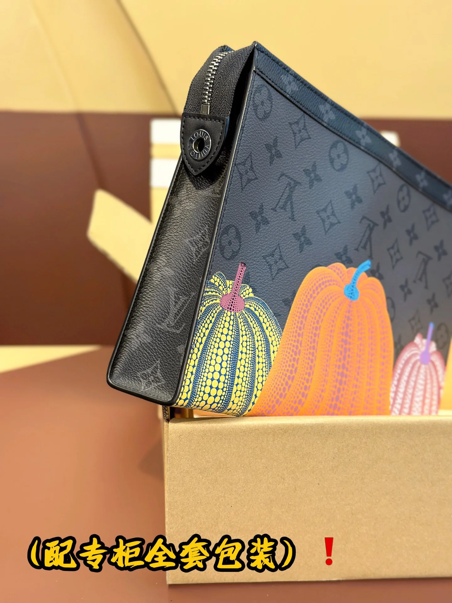 Louis Vuitton Clutch Bags OdorResistant 56288