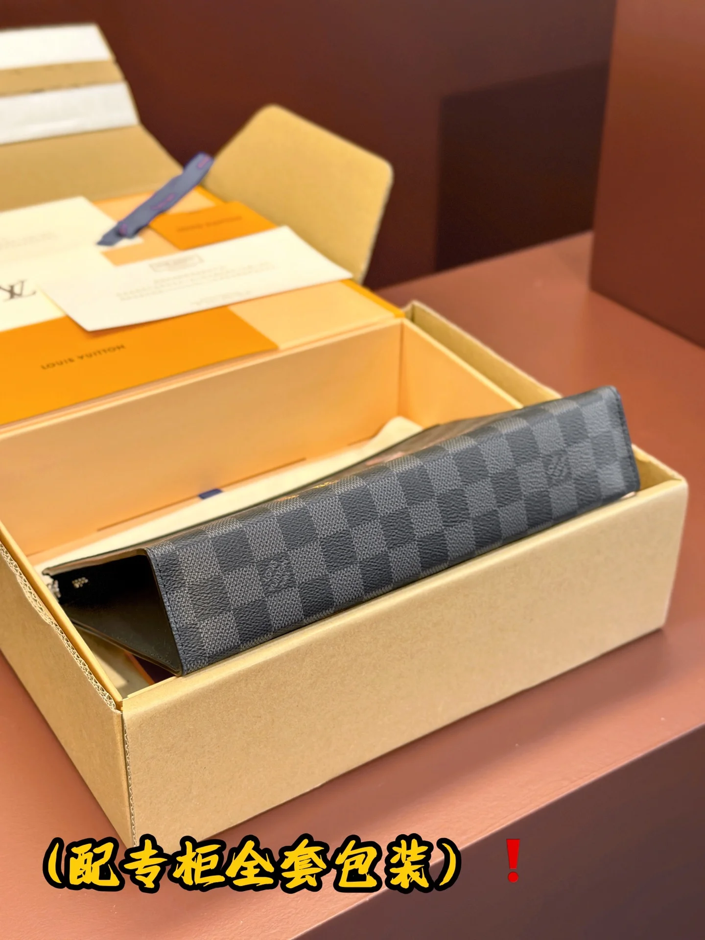 FastDry Louis Vuitton Clutch Bags 56285